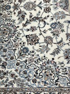 Laura's HI Design Perische tapijt vloerkleed aanschaffen vloerkleden beige wit blauw interieurontwerp interieuradvies kleuradvies