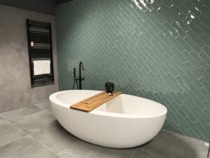 Laura's HI Design blog interieurontwerp kleuradvies lichtplan bouwkundige bouwtekening badkamer bad tegel vrijstaand radiator kleur wandtegel vloertegel
