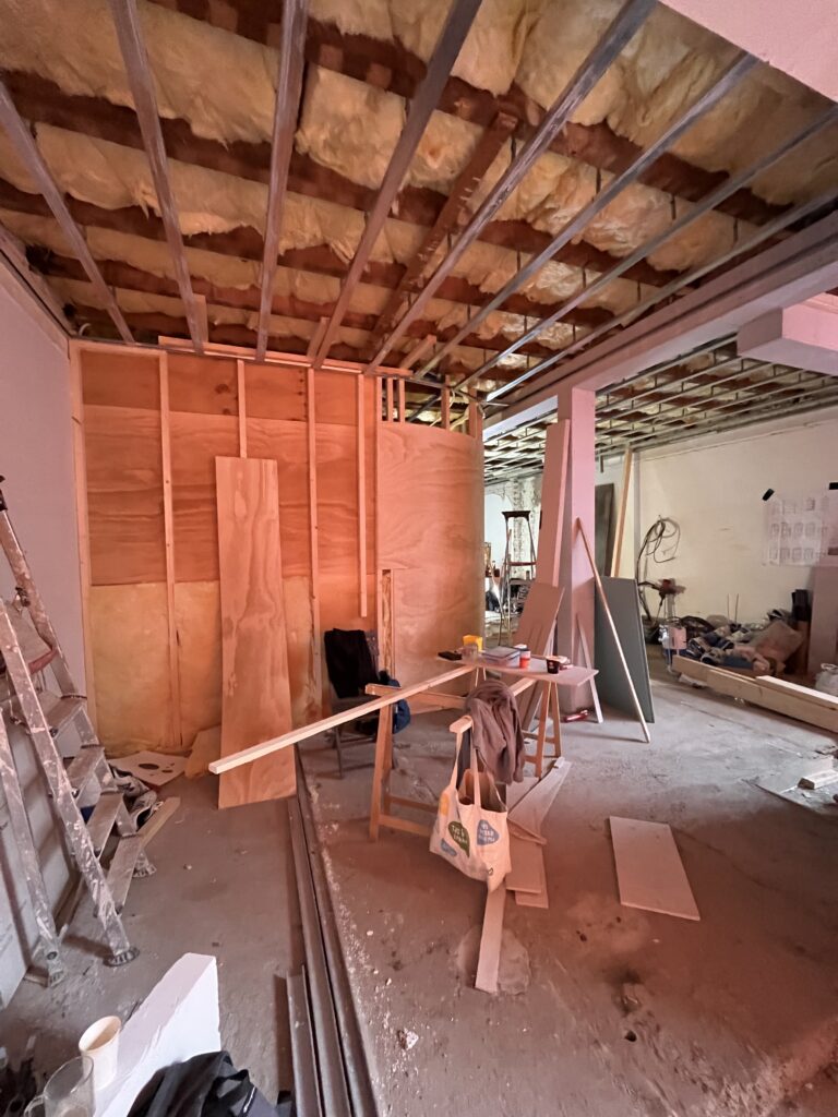 Laura's HI Design indelingsplan indeling lichtplan balklaag ronde wand binnenmuur houtskelet