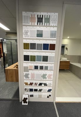 Laura's HI Design interieurontwerp lichtplan kleuradvies bouwkundige bouwtekening badkamer renoveren verbouwing tegel vorm kleur materiaal blog sanitair