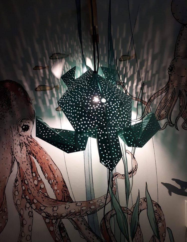Laura's HI Design lichtplan armatuur schildpad groen onderwaterwereld jongenskamer kinderkamer octopus rood wit zee licht